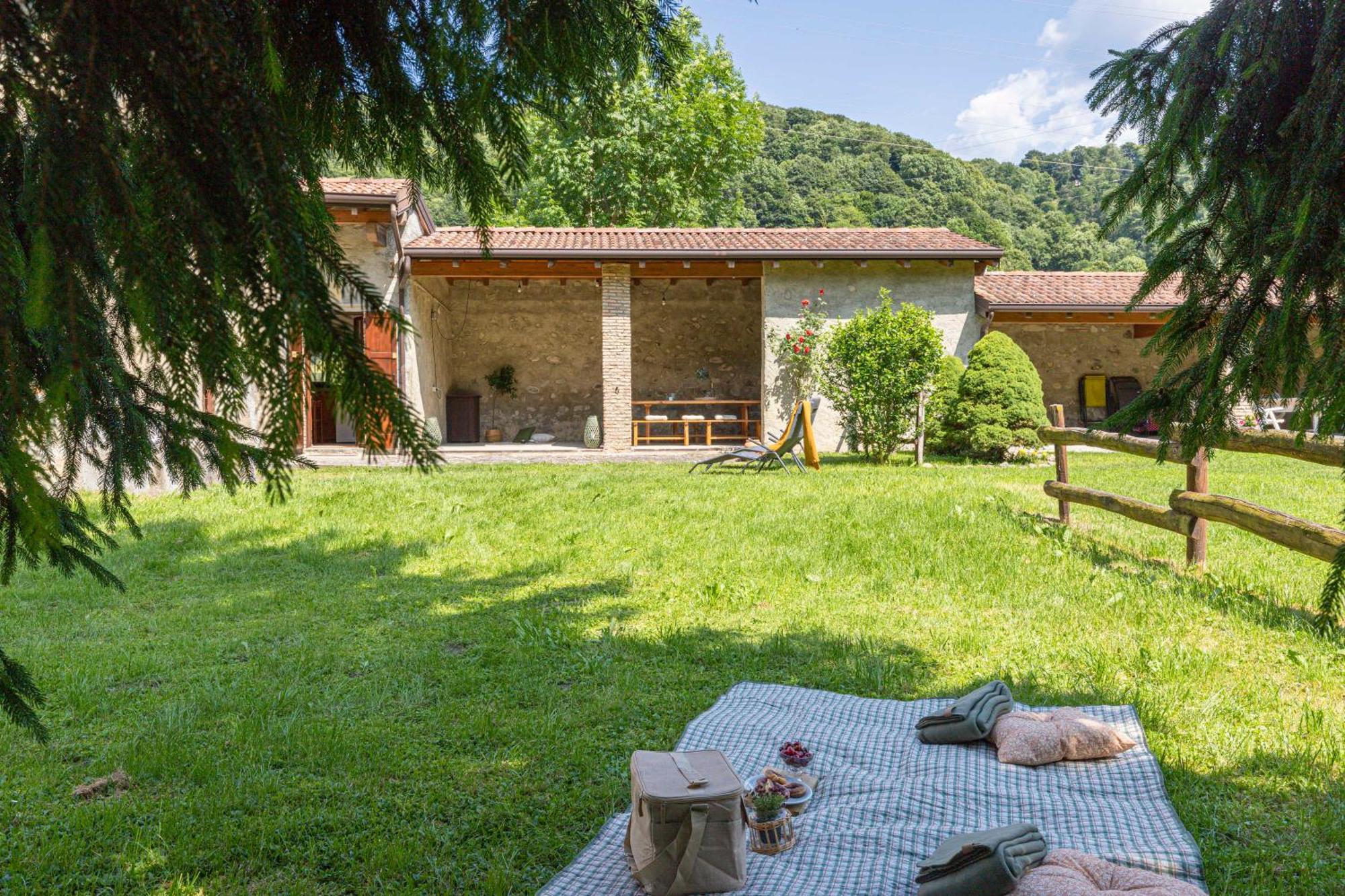 Il Giardino Segreto Apartment Barzio Exterior photo